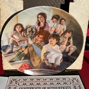 Annie & the Orphans Collectors plate